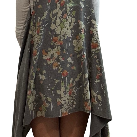 Demdaco Floral Sleveless Cardigan🪷 - Picture 2 of 6